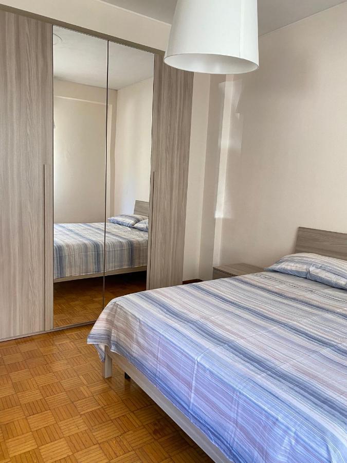 Vesna Apartment Desenzano del Garda Exteriör bild