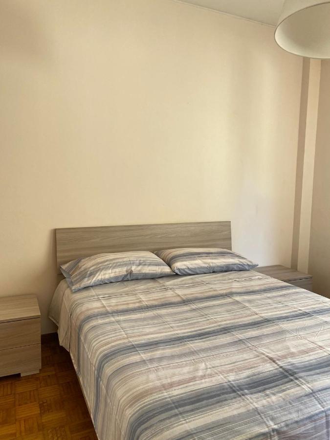Vesna Apartment Desenzano del Garda Exteriör bild