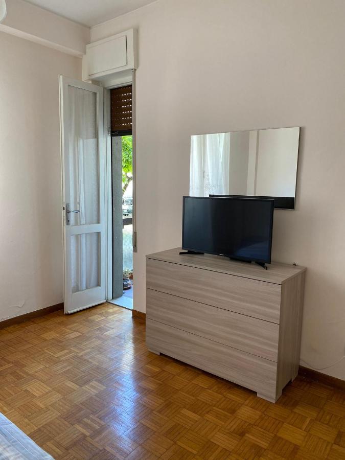 Vesna Apartment Desenzano del Garda Exteriör bild