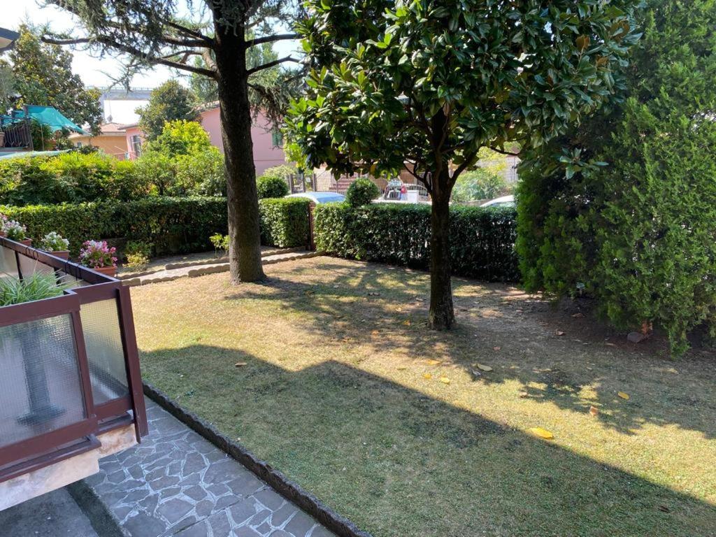 Vesna Apartment Desenzano del Garda Exteriör bild